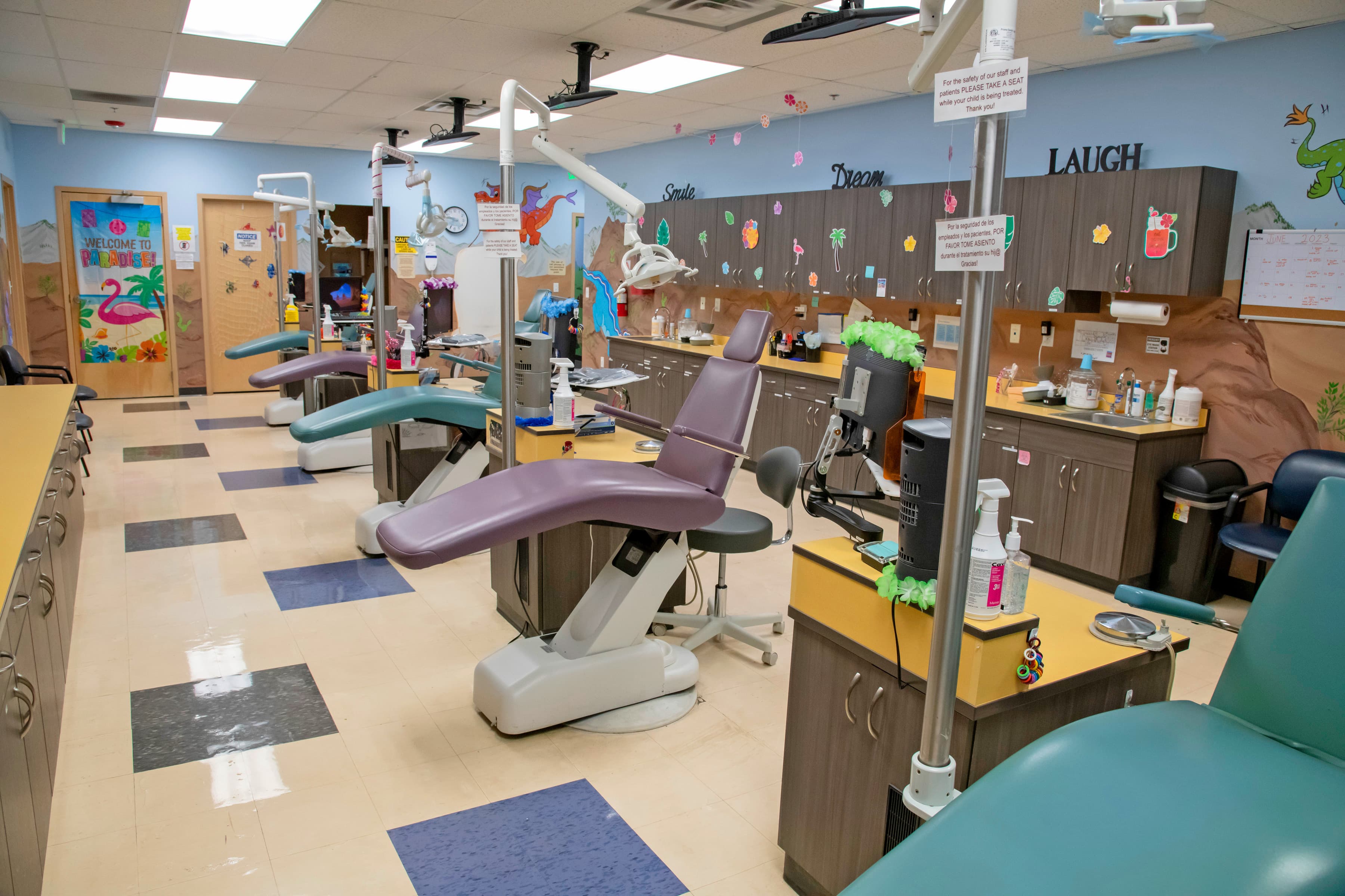 pediatric dental operatory room with four chairs